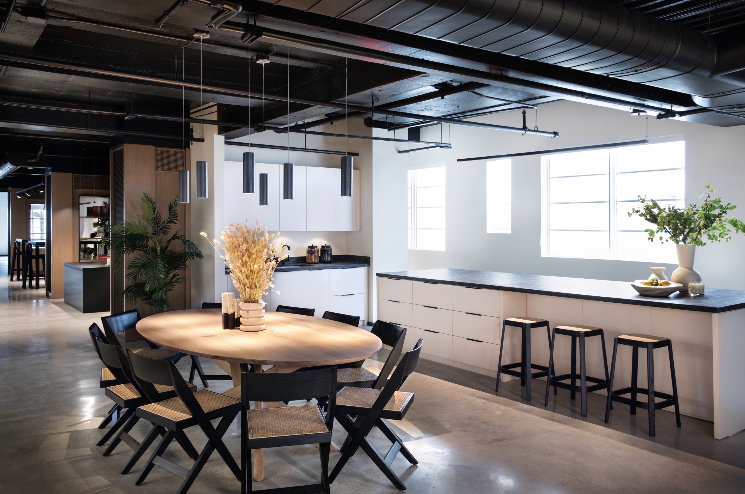 South Beach Corporate Office - Luxury Construction