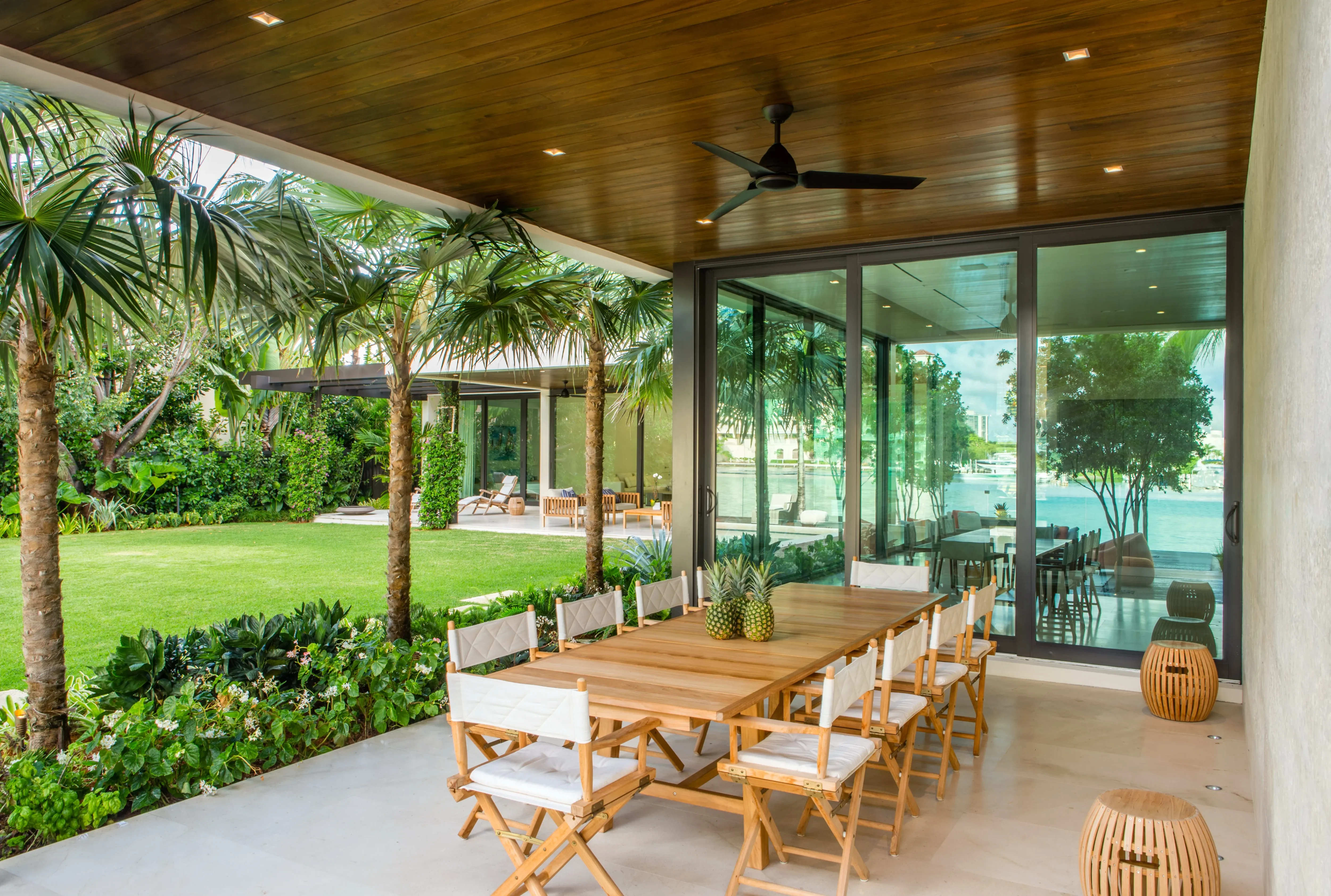 Golden Beach Waterfront - Architectural Details