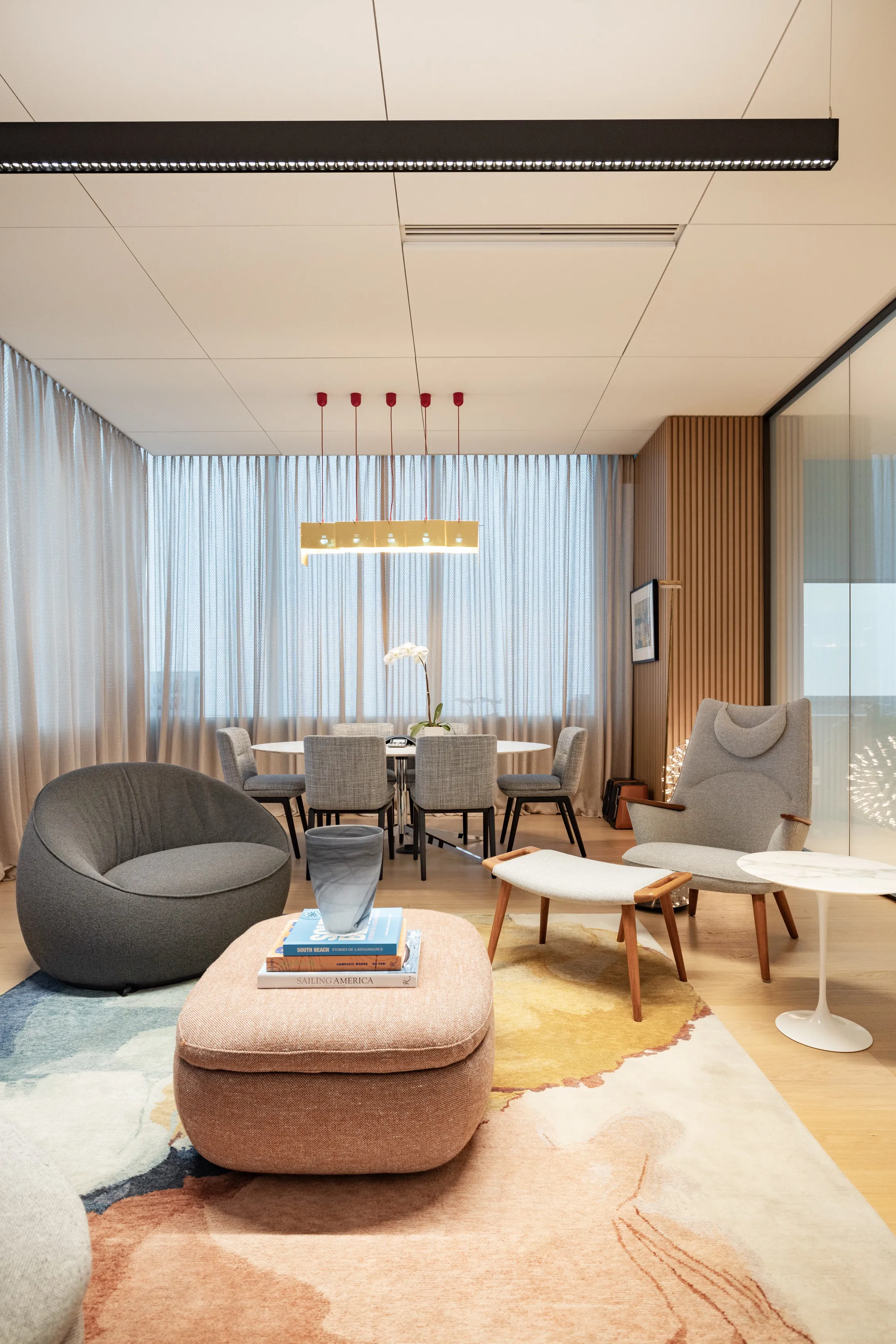 Aventura Corporate Office - Architectural Details