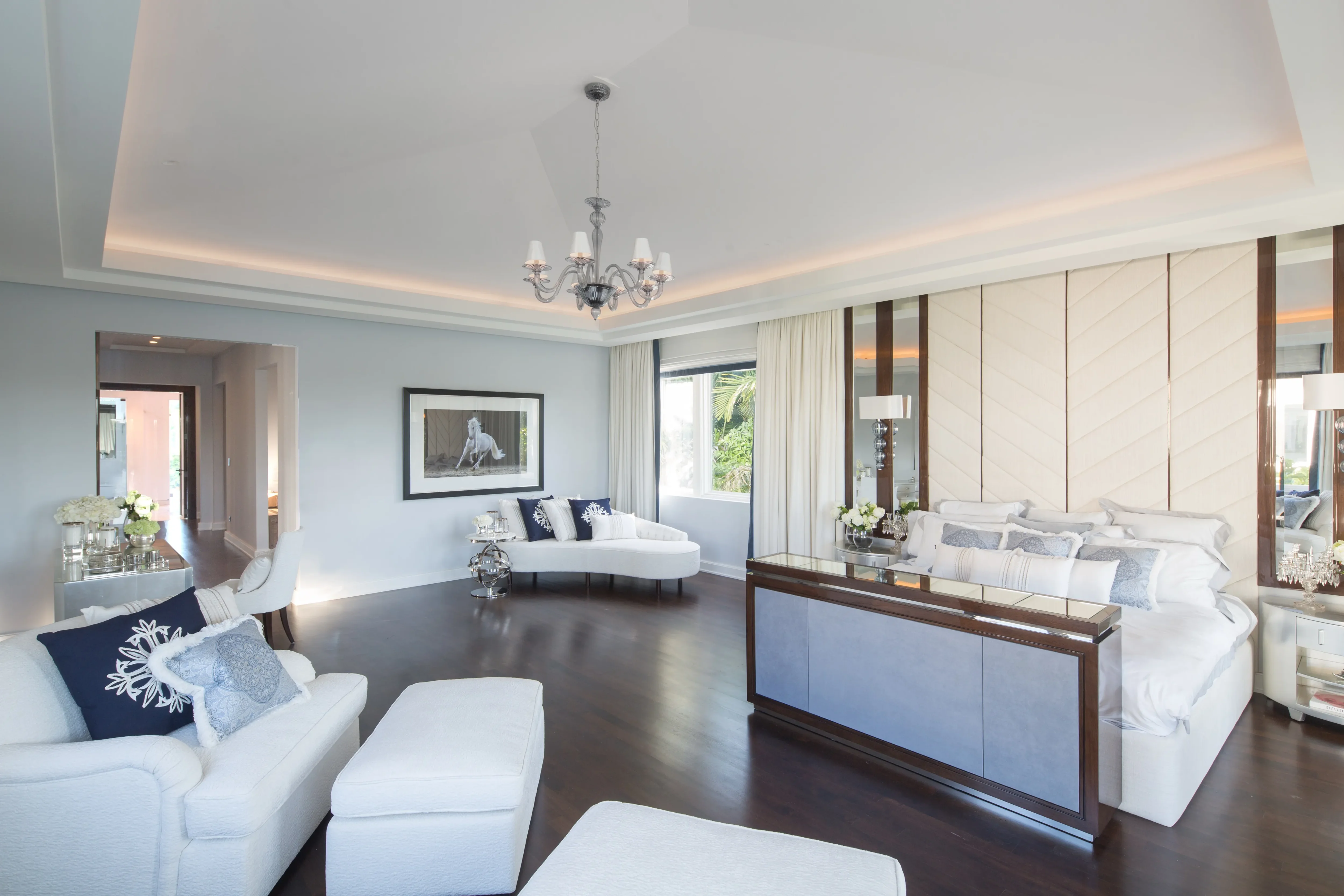 La Gorce Island Opulent - Architectural Details