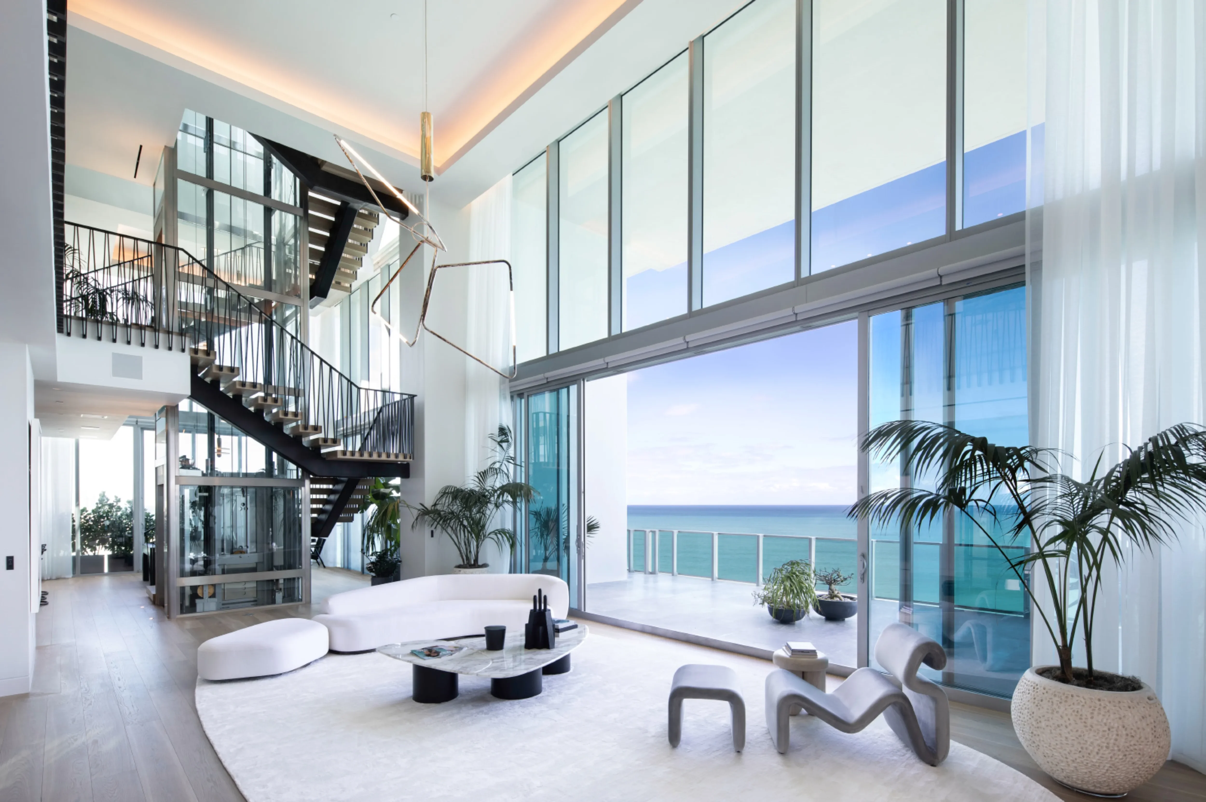 Oceanfront Penthouse - Interior Design