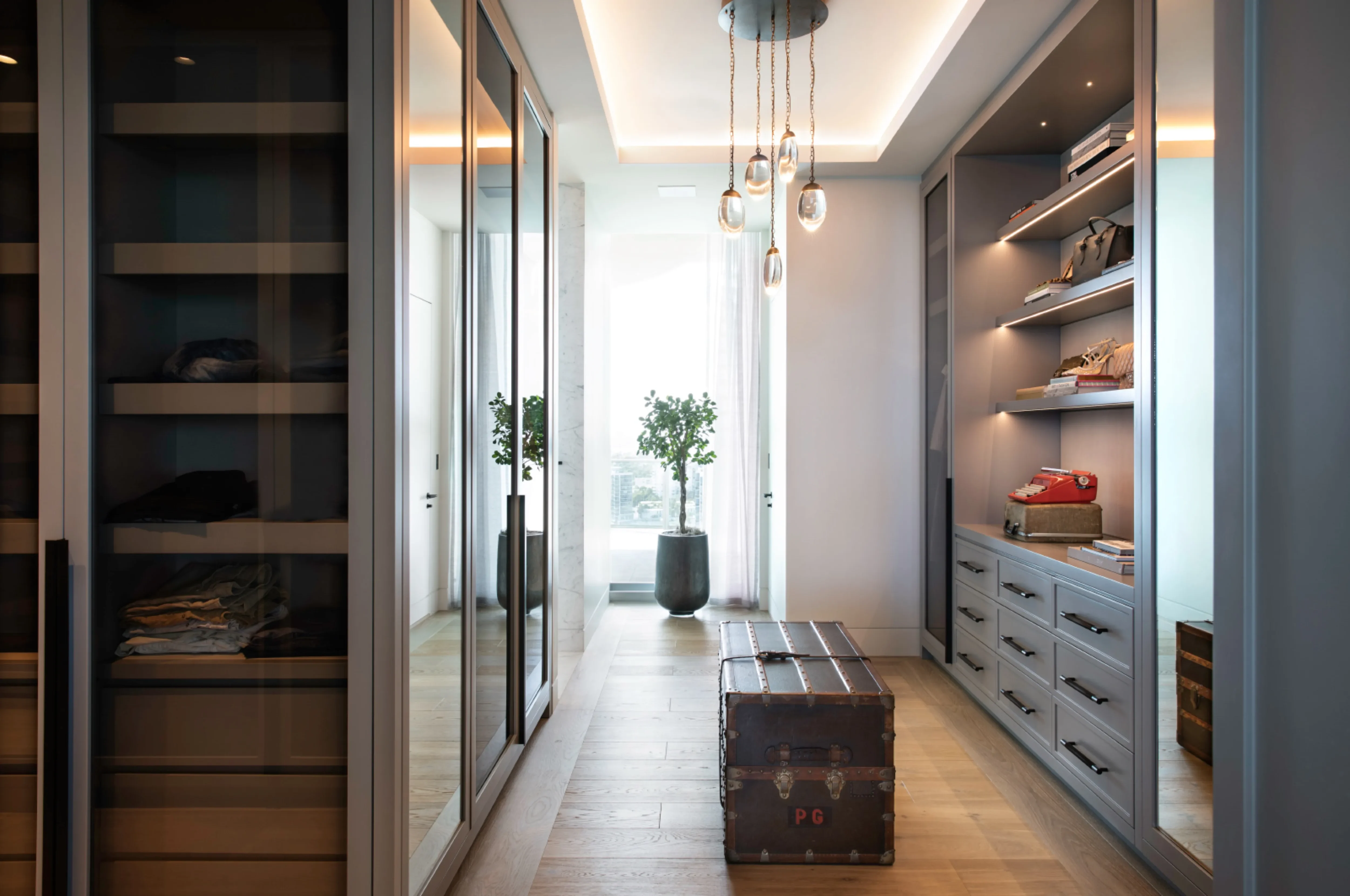 Oceanfront Penthouse - Architectural Details