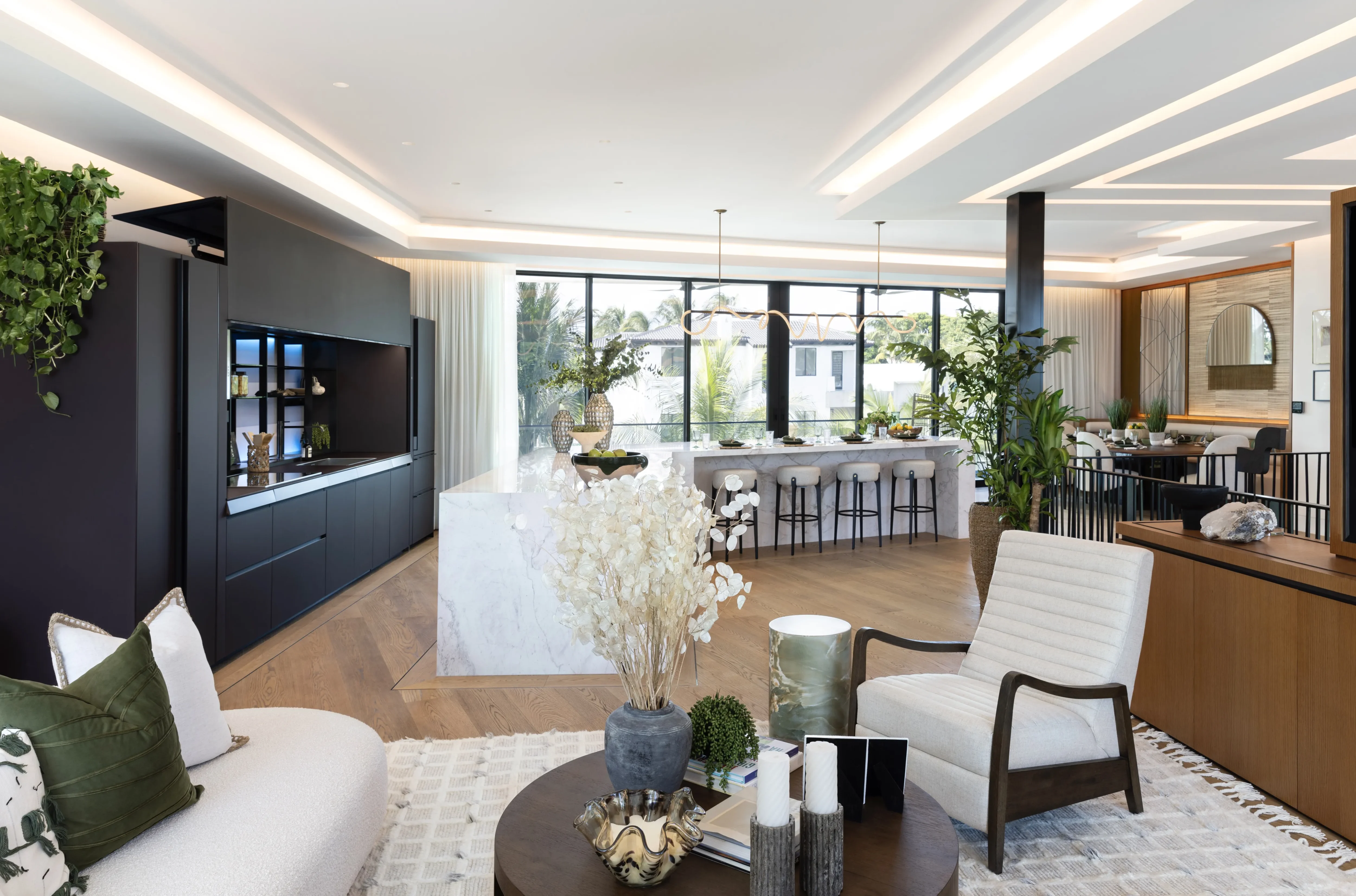 North Bay Contemporary Villa - Luxury Construction