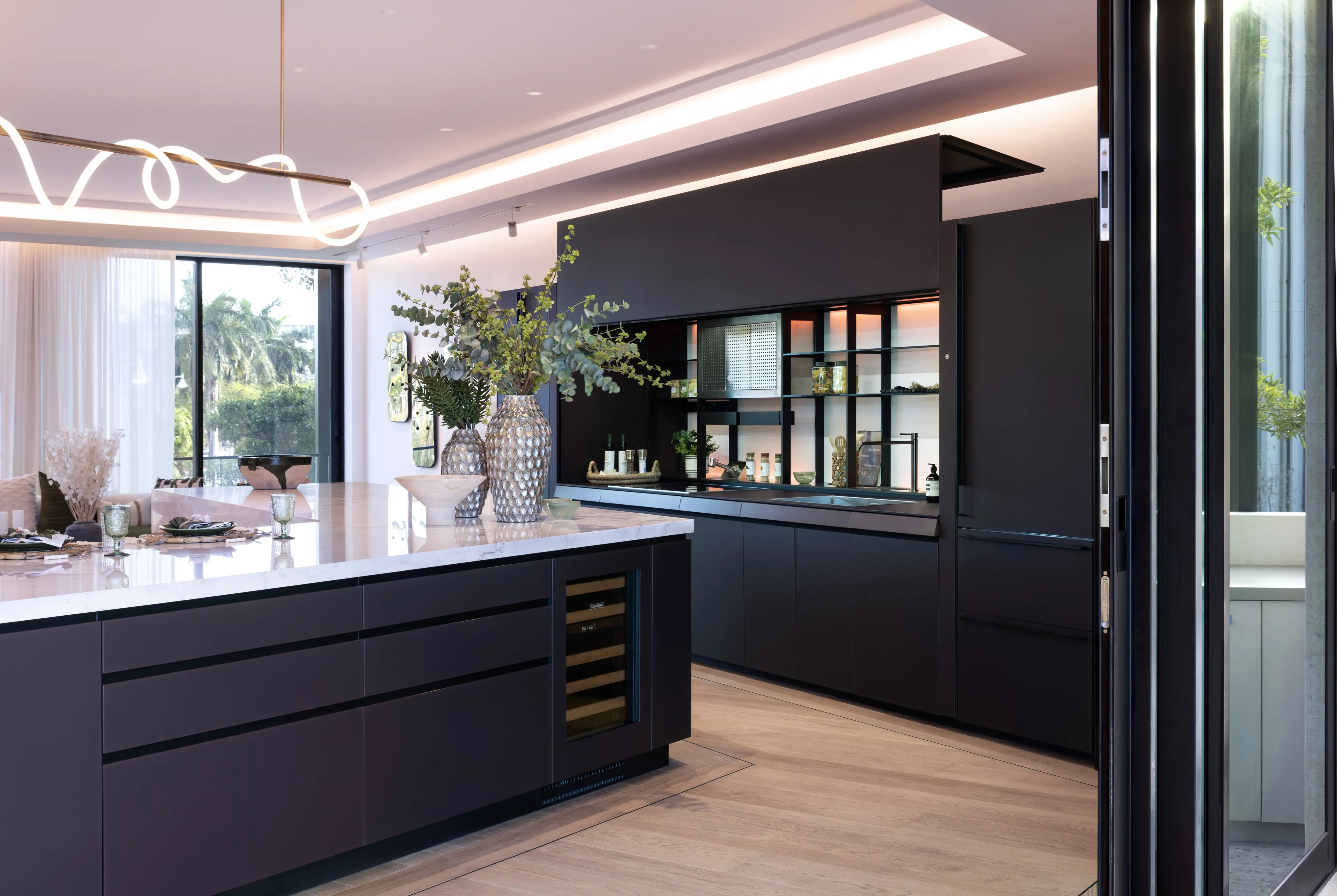 North Bay Contemporary Villa - Interior Design