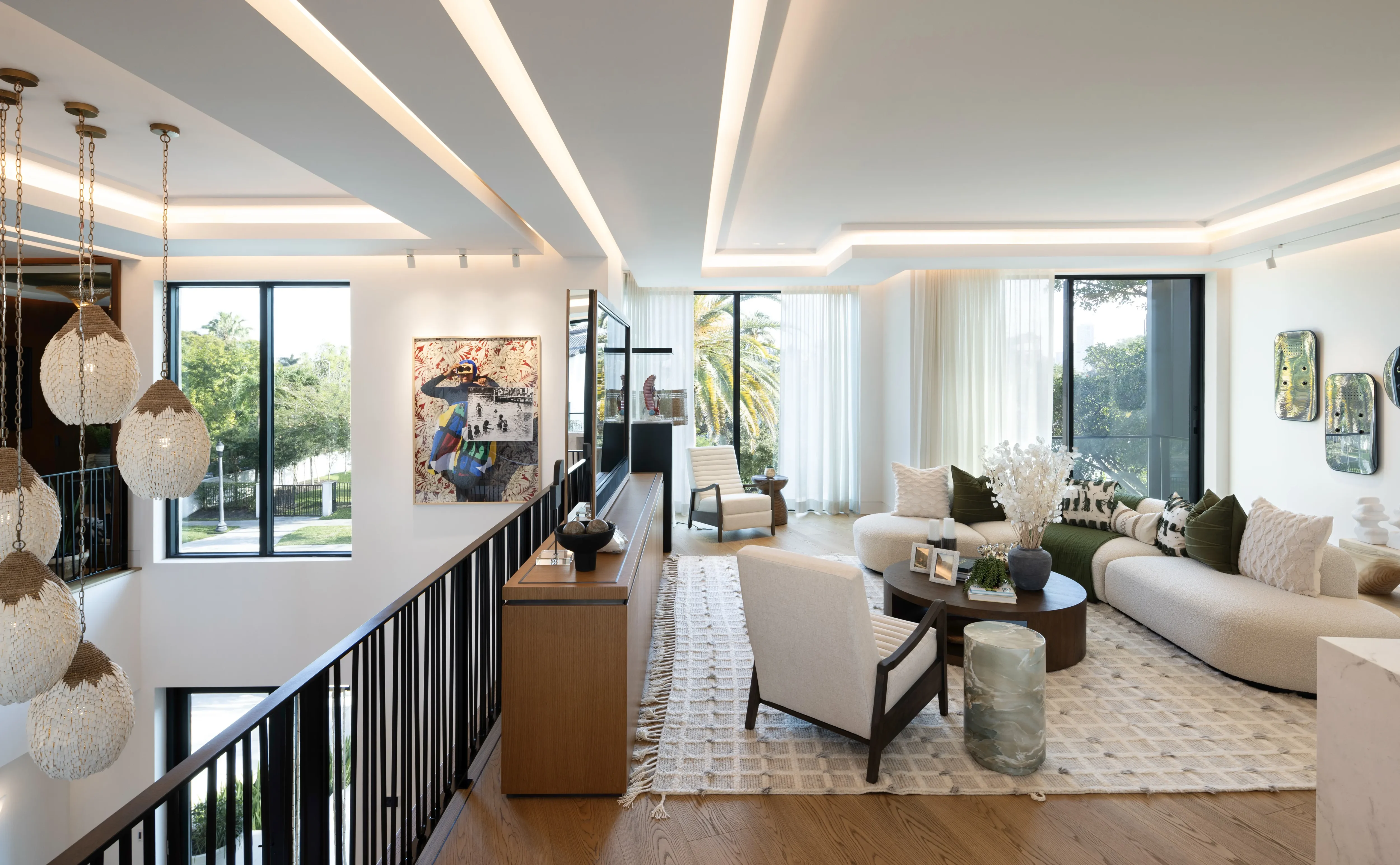 North Bay Contemporary Villa - Design Showcase