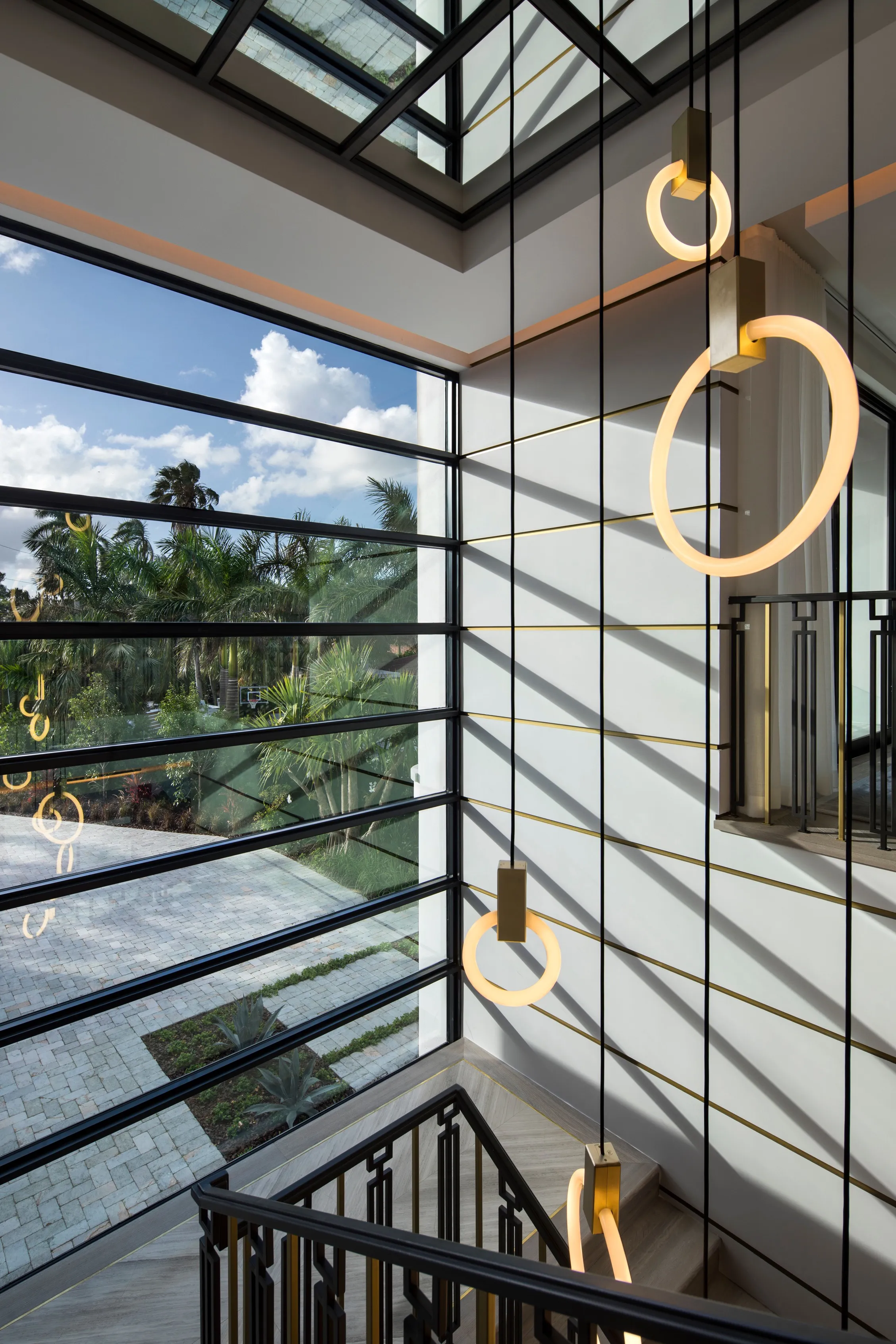 Streamline Modern - Architectural Details