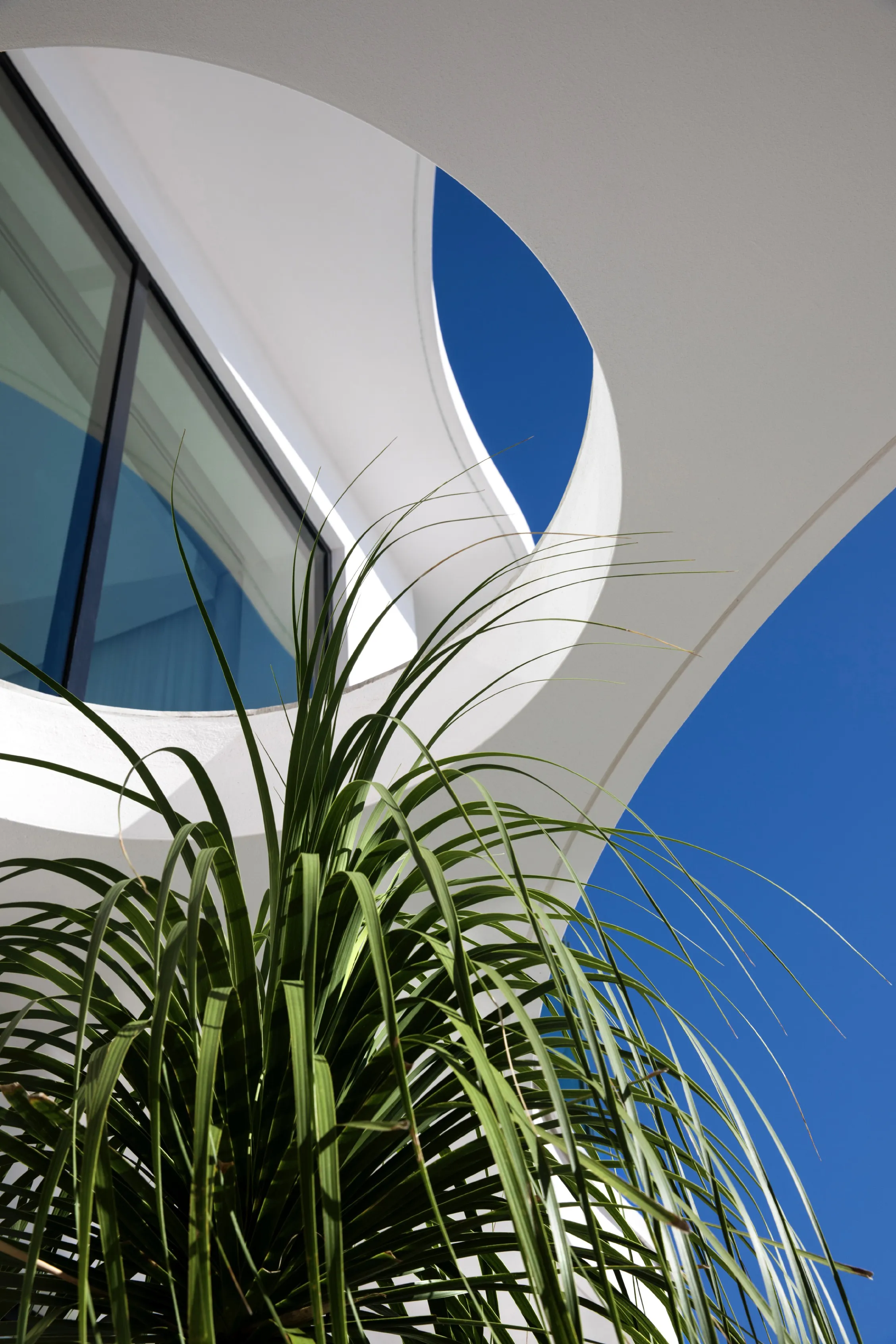 Streamline Modern - Architectural Details