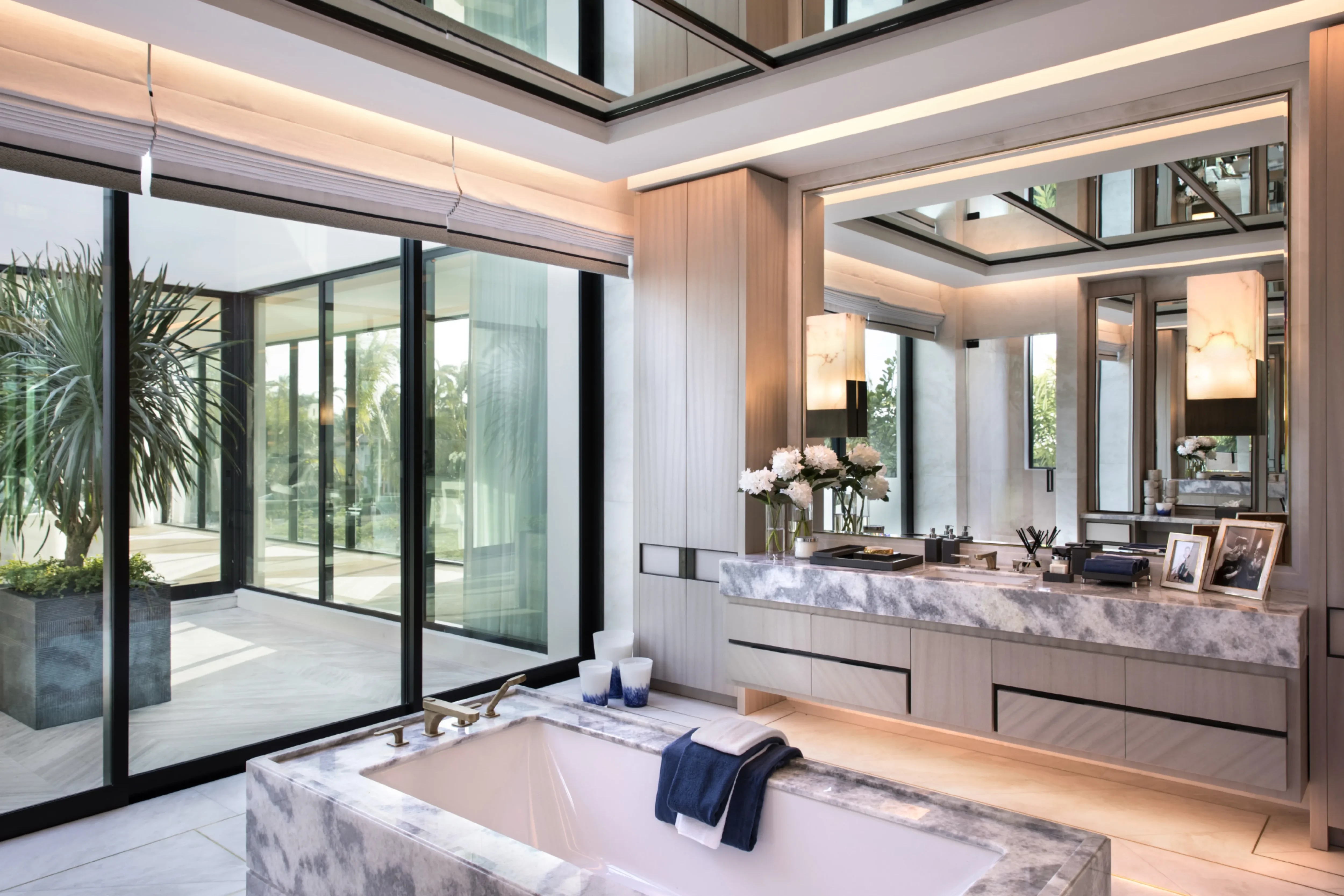 Sunset Island Extravagance - Interior Design