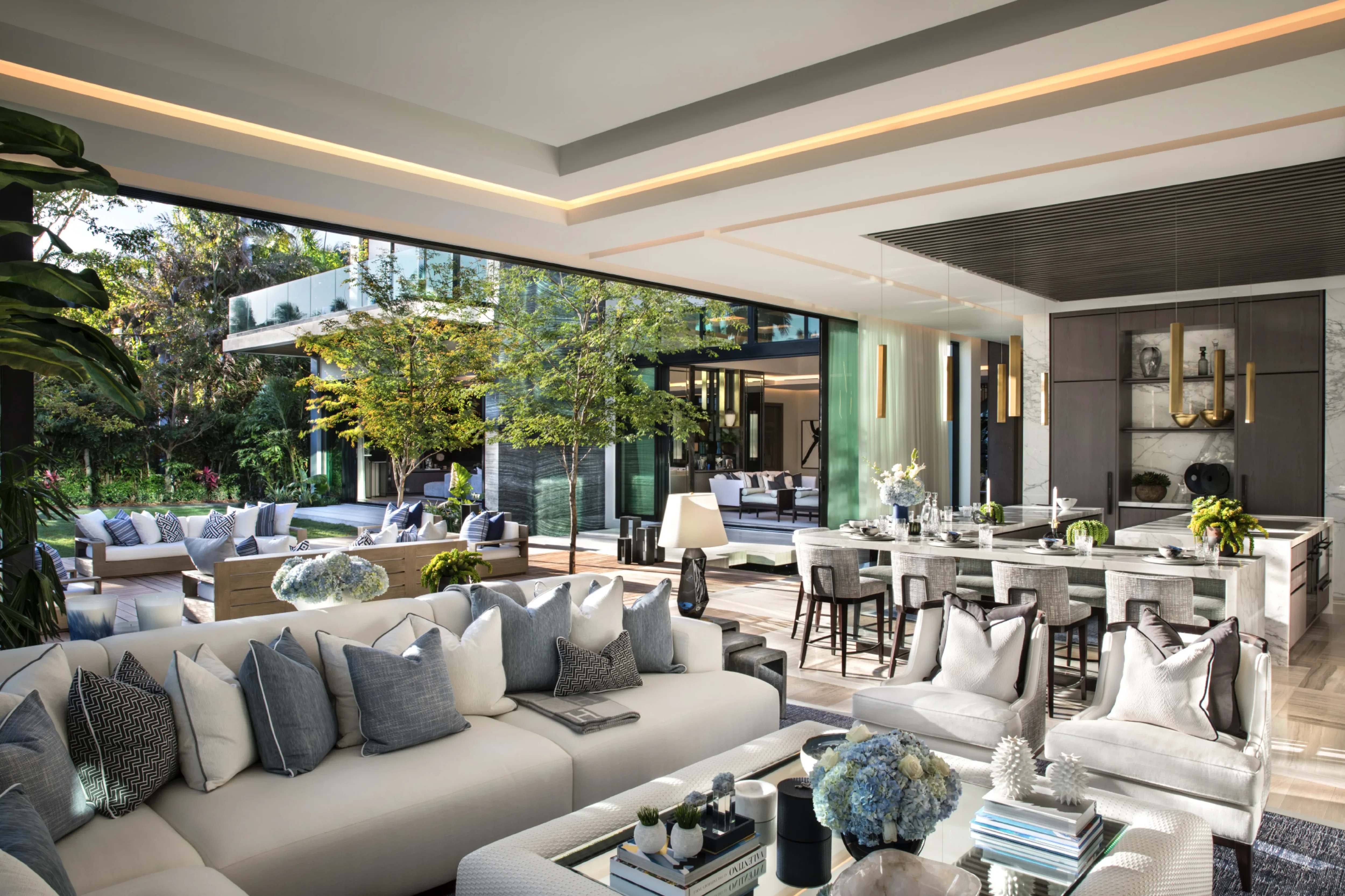 Sunset Island Extravagance - Interior Design