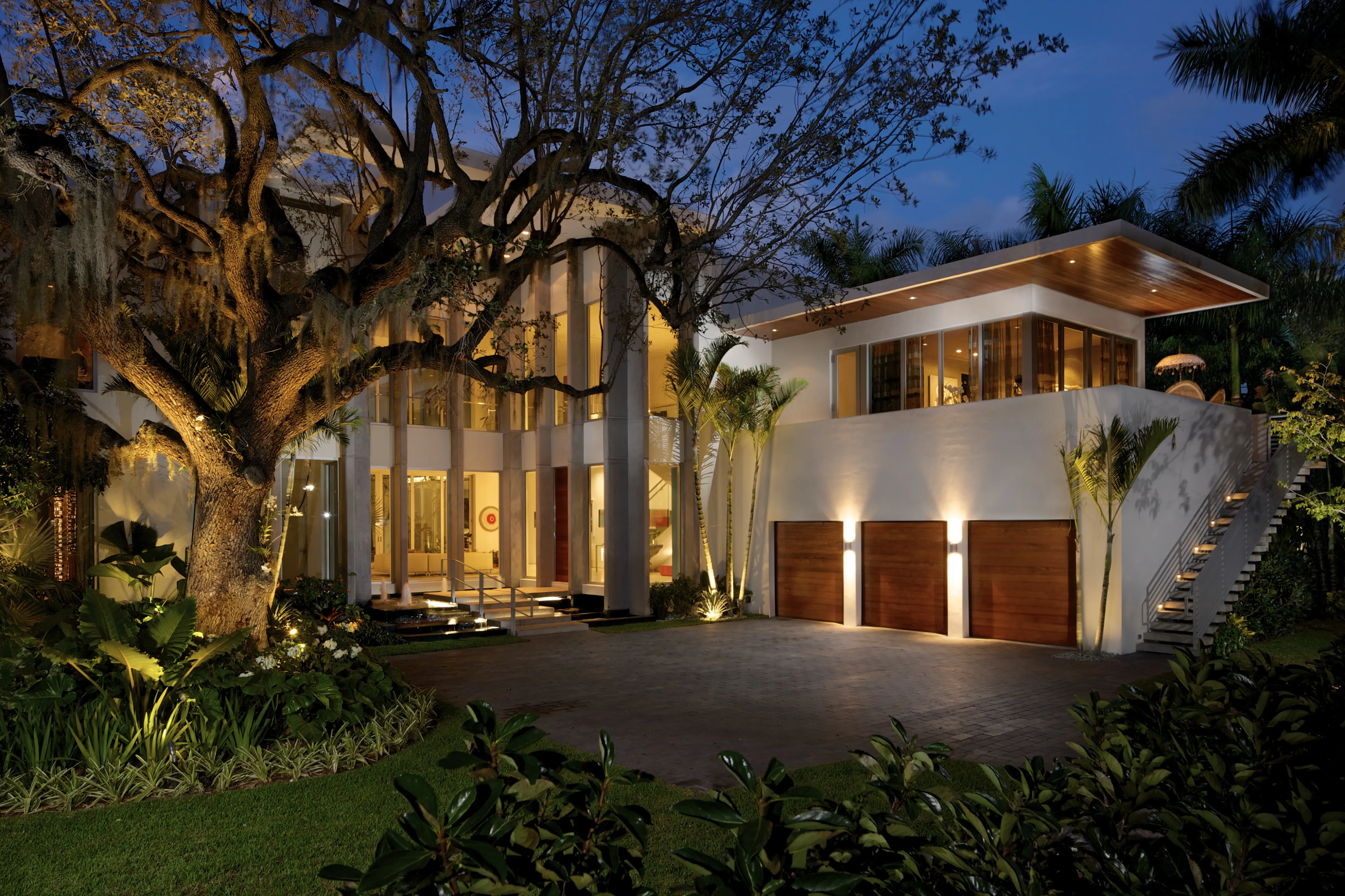 Sunset Island Tropical Modern - Design Showcase