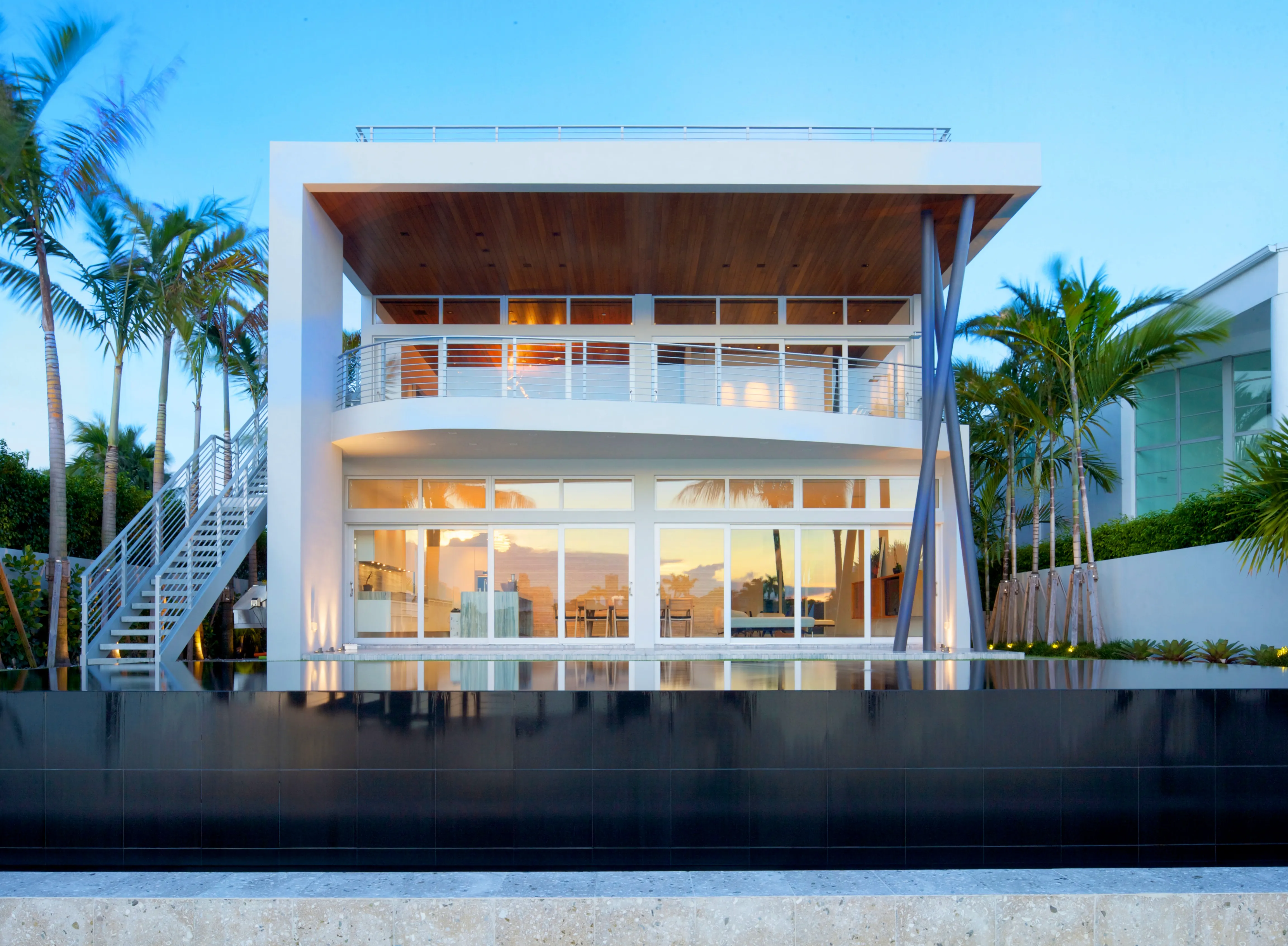 Venetian Island Contemporary - Interior Design