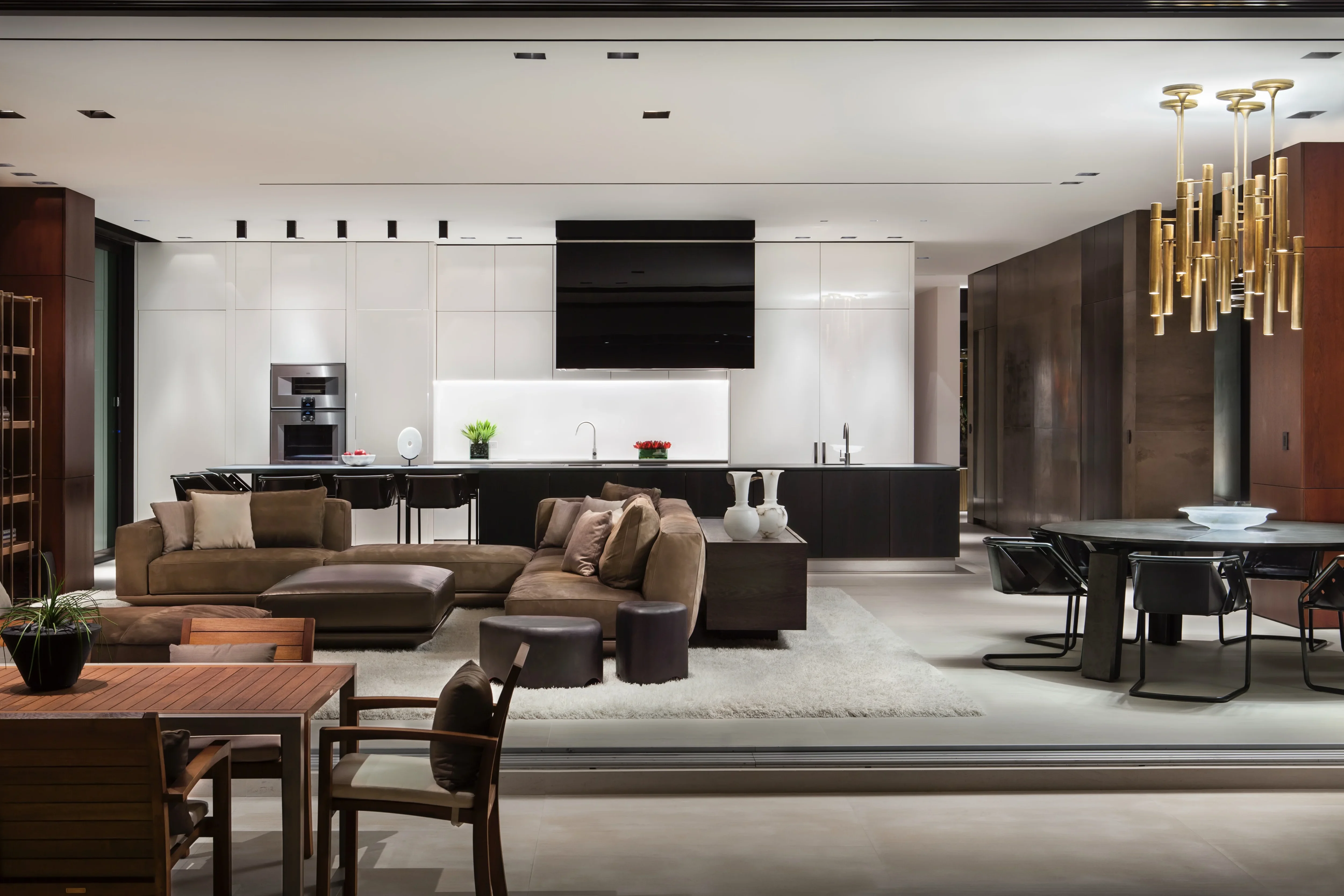 Venetian Island Estate - Design Showcase