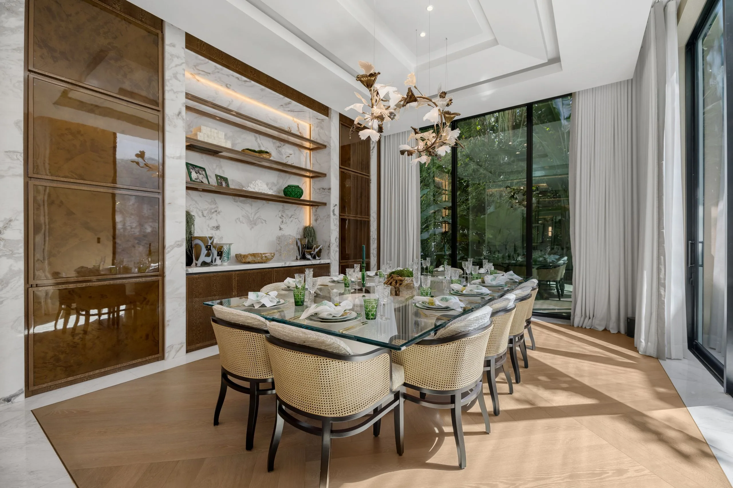 La Gorce Modern - Design Showcase