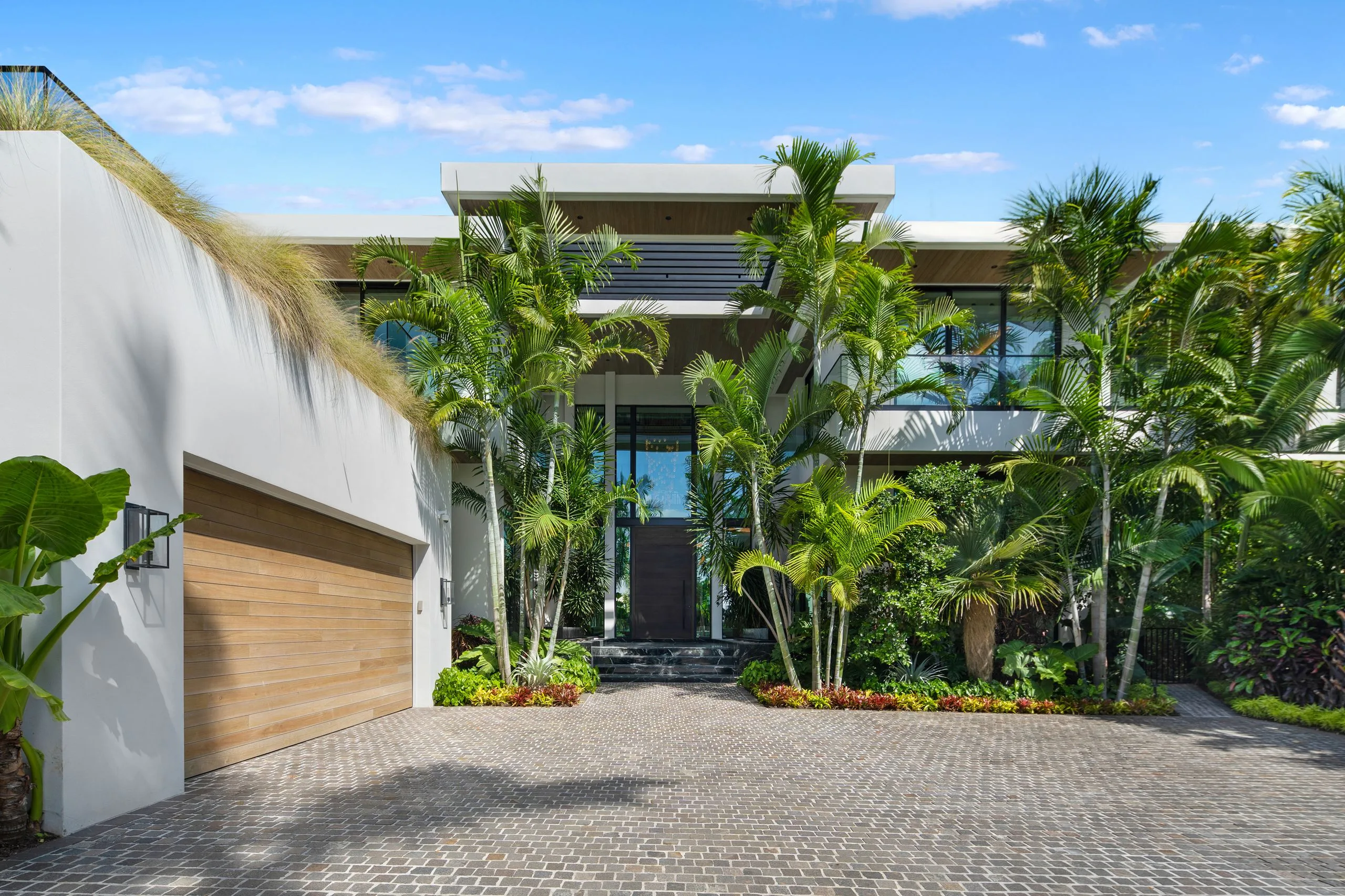 La Gorce Modern - Architectural Details