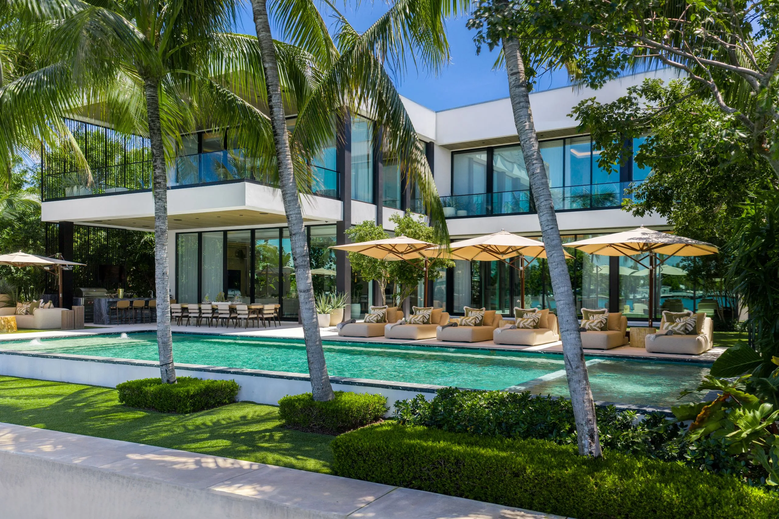 La Gorce Modern - Interior Design