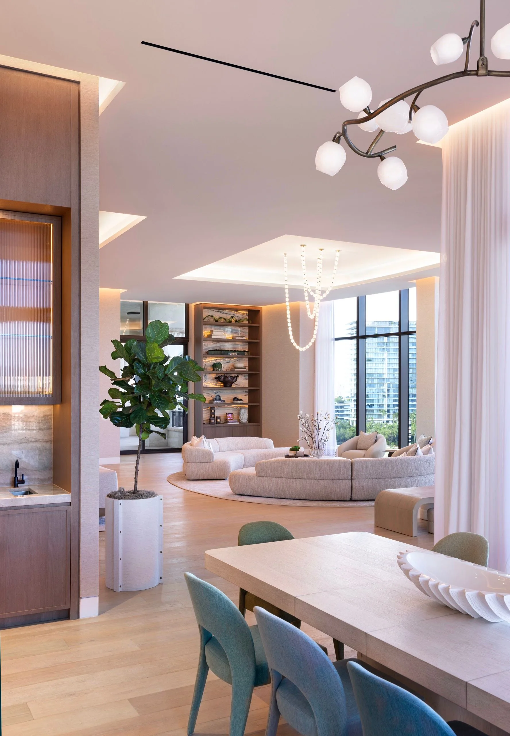 Fisher Island Refined Penthouse - Luxury Construction